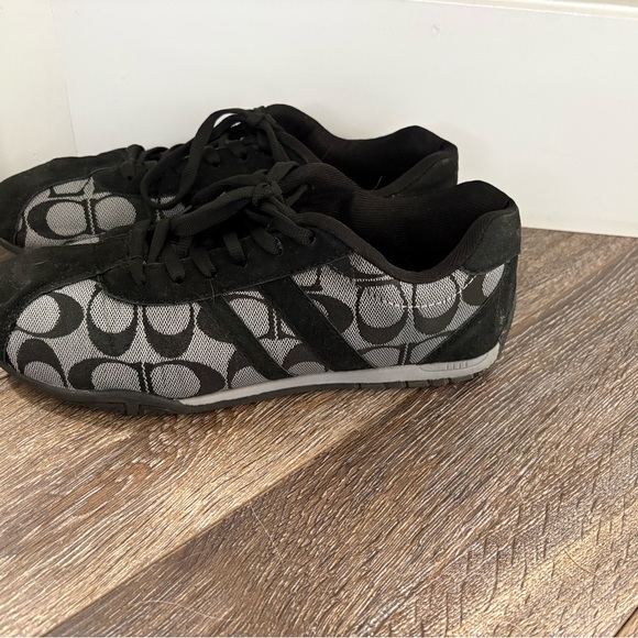 Coach monogram Black & Grey Shoes Sz 8 - Picture 2 of 9